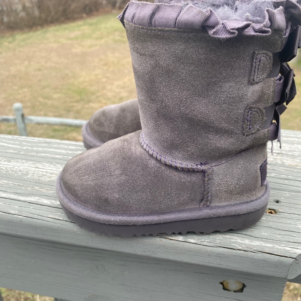 Girls UGG boot - Picture 3 of 7